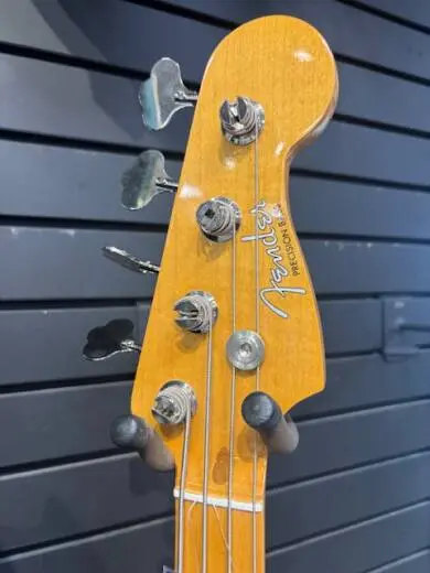 FENDER VINTERA II 50S P BASS 2